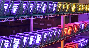 節前小高峰 光臣照明LED投光燈成客戶熱捧