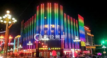 甘肅商場外墻亮化，全彩線條燈屏效果